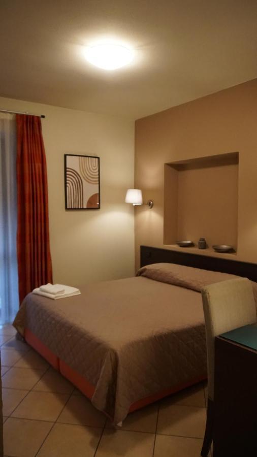 Hotel Del Corso Borgomanero Zewnętrze zdjęcie